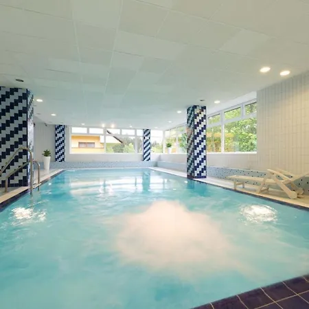 酒店 Hotel Svratka