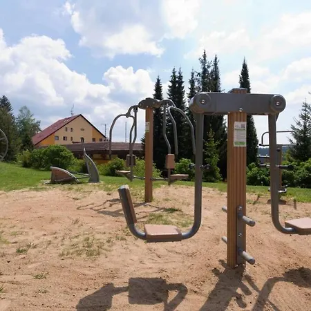 Hotel Svratka 스브라드카
