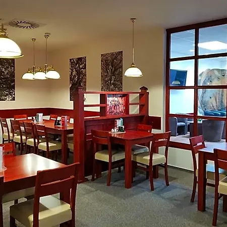 Hotel Hotel Svratka 3*